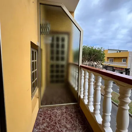 Διαμέρισμα Cosy Near The Ocean *