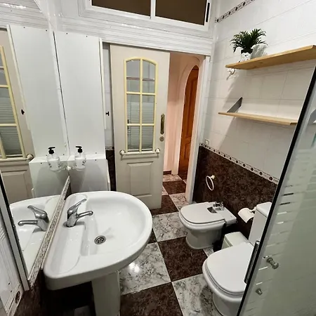 Cosy Near The Ocean דירה